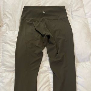 Lululemon athletic leggings